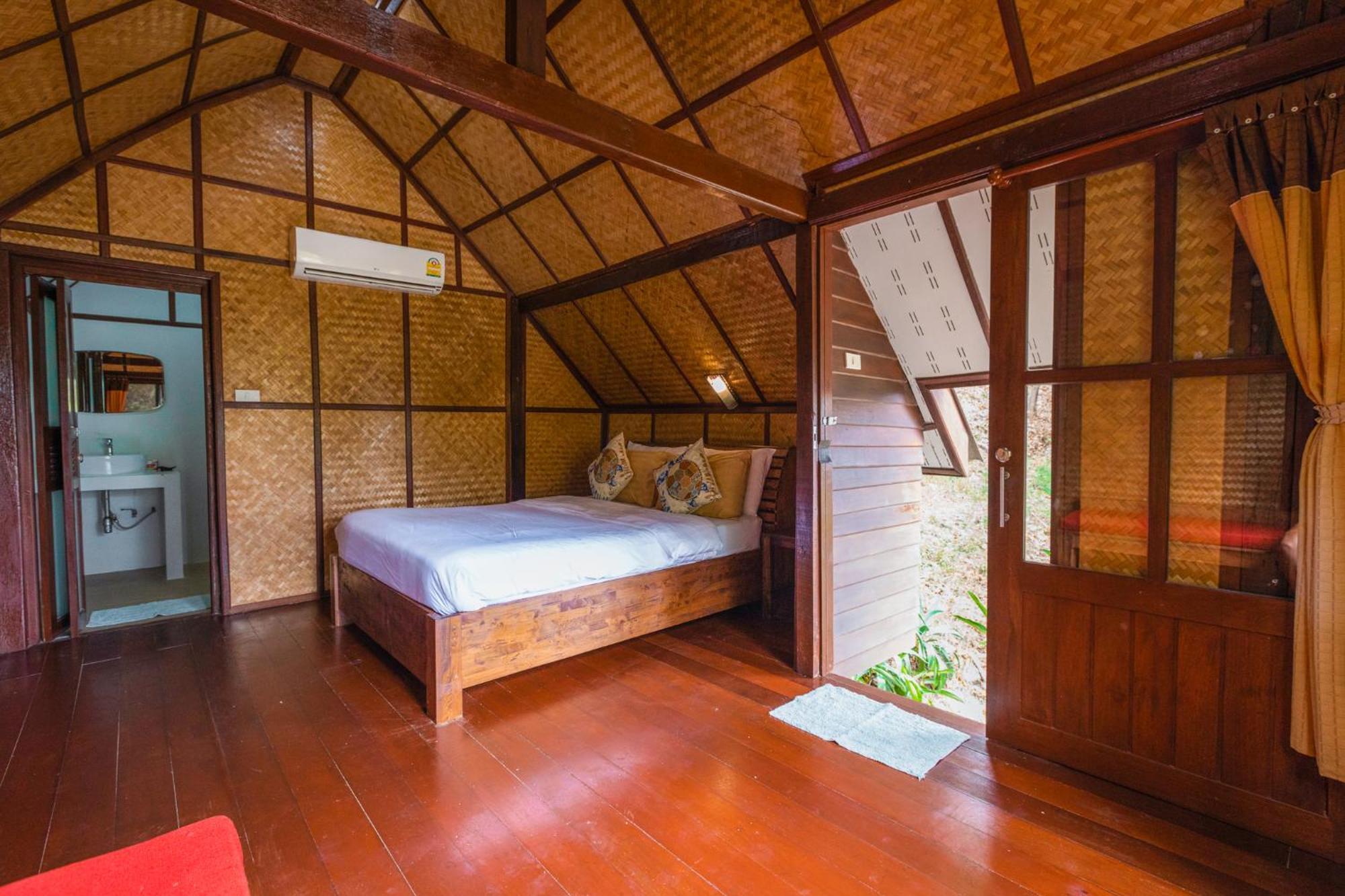 Coral View Resort Koh Tao Rum bild